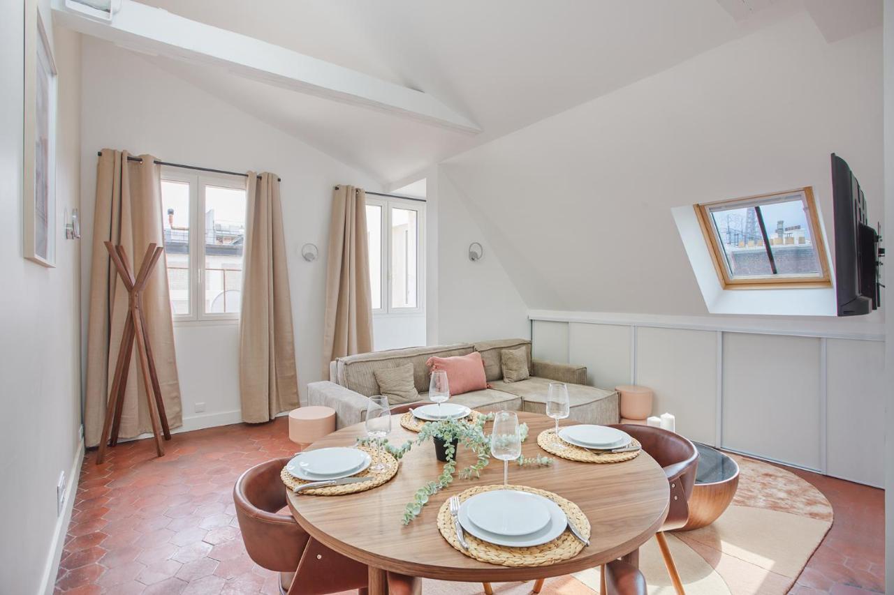 Apartement Montaigne George V By Studio Prestige Париж Екстериор снимка